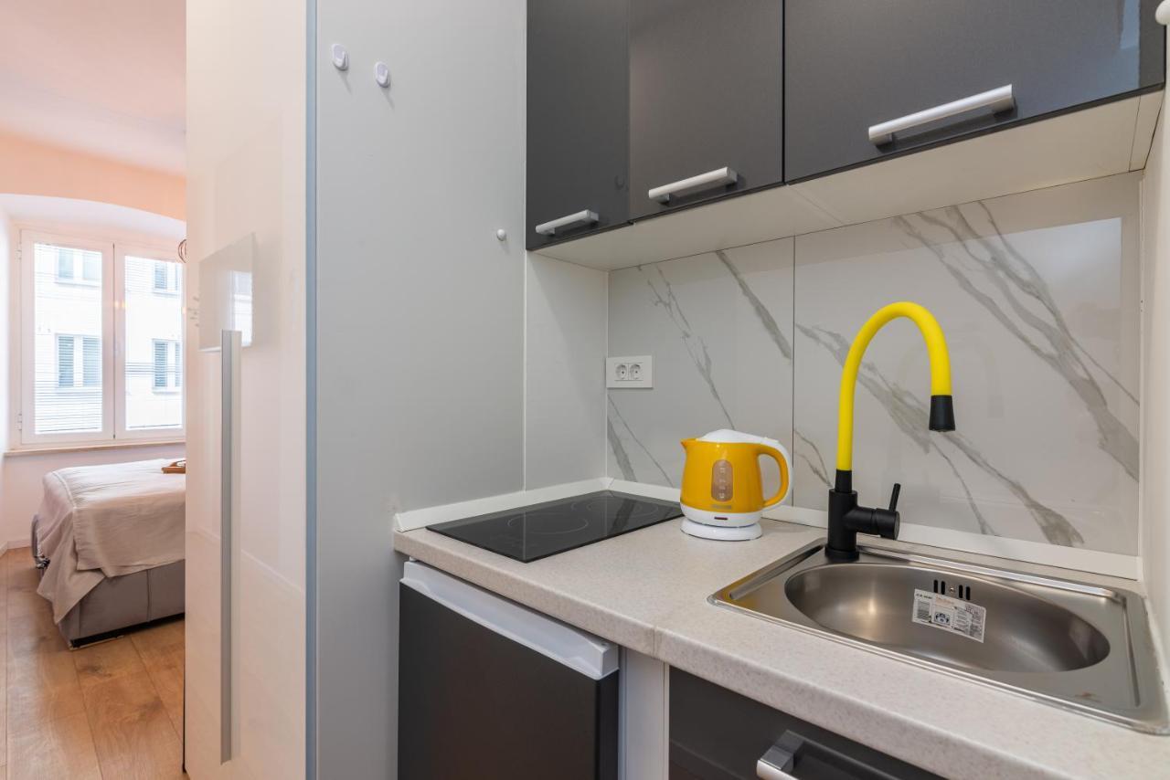 Apartments & Rooms Six リエカ エクステリア 写真